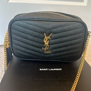 YSL Grain De Poudre Matelasse Monogram Mini Lou Camera Bag Black